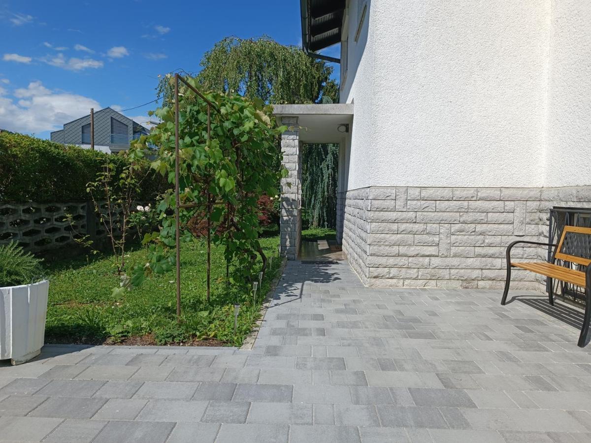 Magnolia Apartment - Free Private Parking Ljubljana Exterior photo